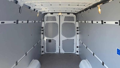 2026 Mercedes-Benz Sprinter 2500 High Roof I4 Diesel 170 RWD