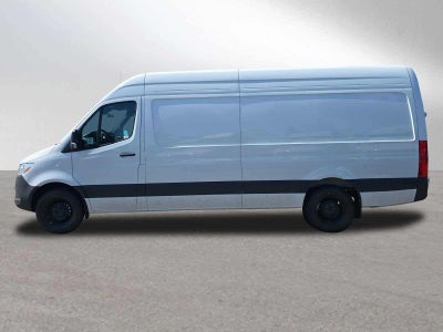 2026 Mercedes-Benz Sprinter 2500 High Roof I4 Diesel 170 RWD