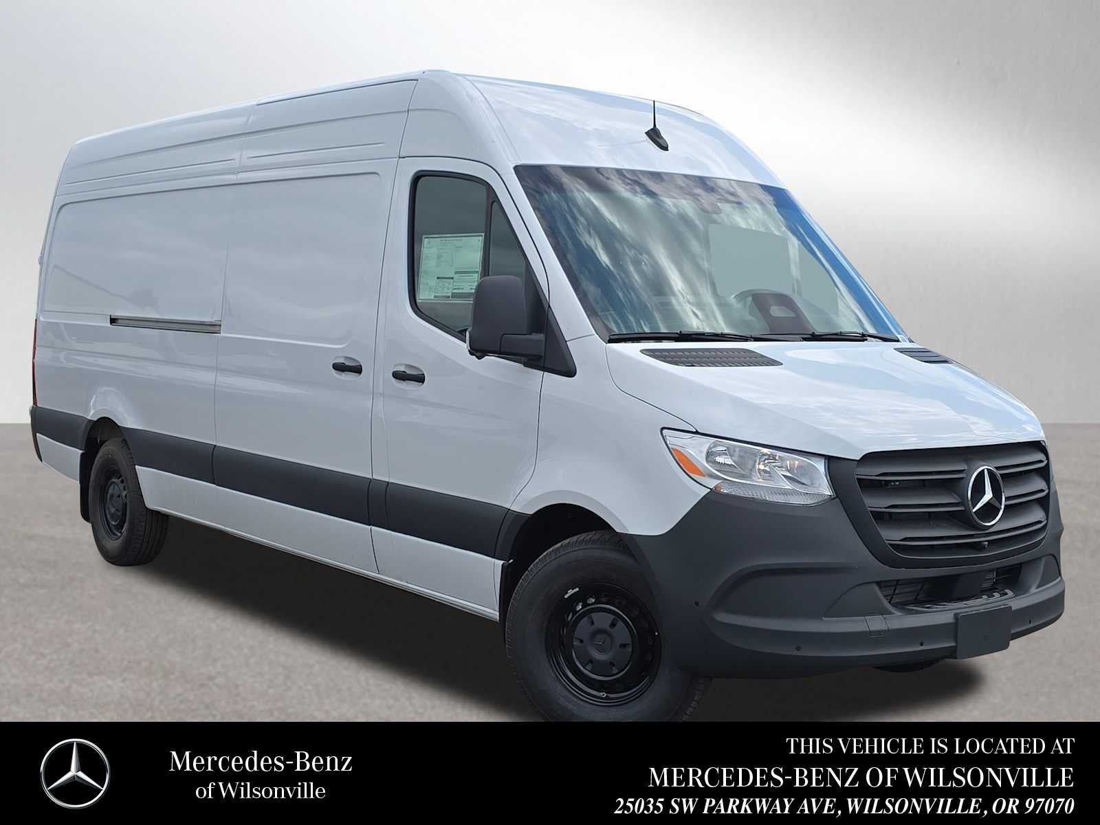 2026 Mercedes-Benz Sprinter 2500 High Roof I4 Diesel 170 RWD
