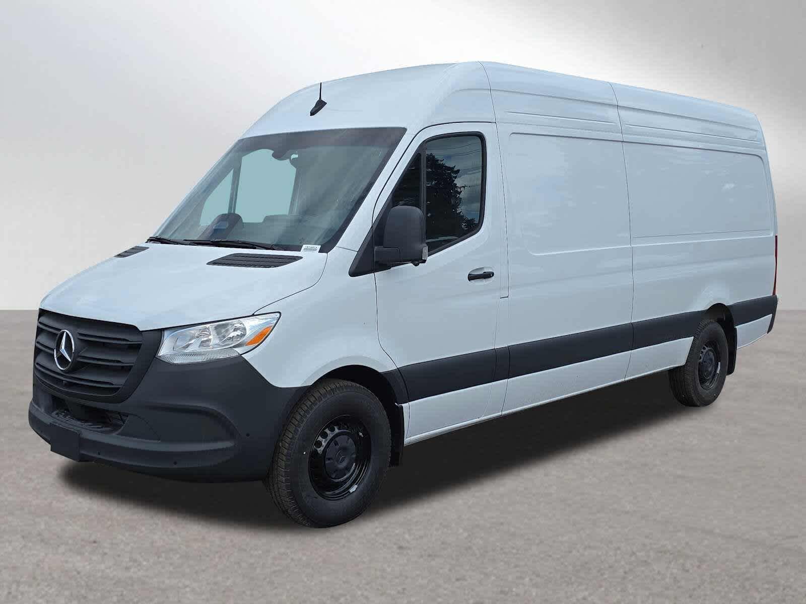 2026 Mercedes-Benz Sprinter 2500 High Roof I4 Diesel 170 RWD