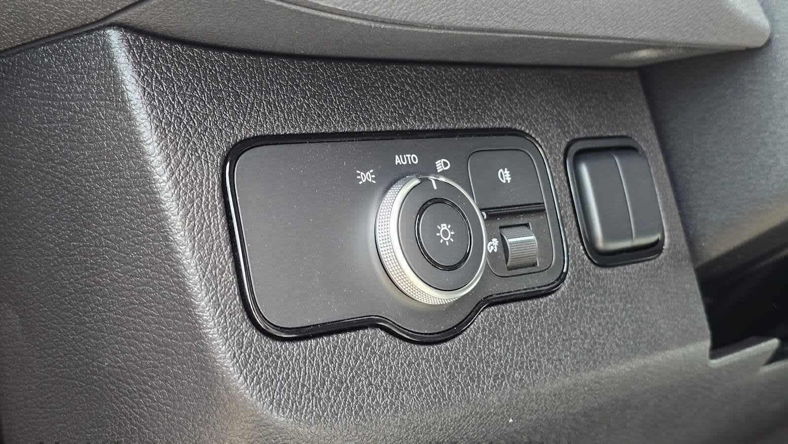 2026 Mercedes-Benz Sprinter 2500 High Roof I4 Diesel 170 RWD