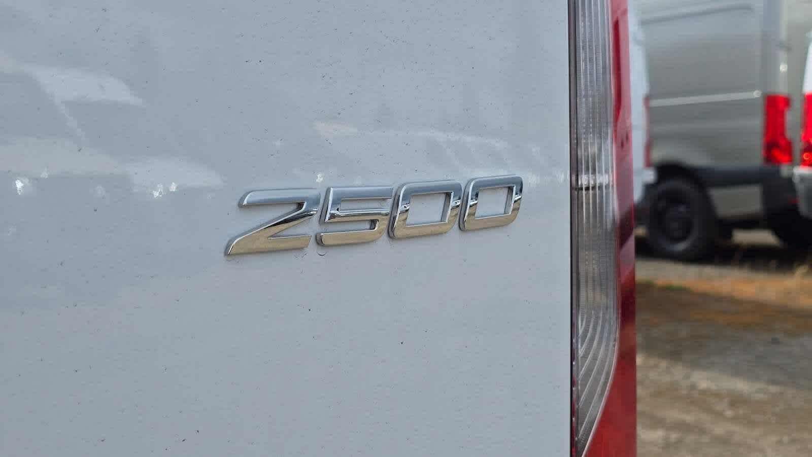 2026 Mercedes-Benz Sprinter 2500 High Roof I4 Diesel 170 RWD