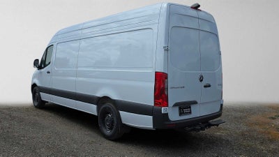 2026 Mercedes-Benz Sprinter Cargo 2500 High Roof I4 Diesel 170 RWD
