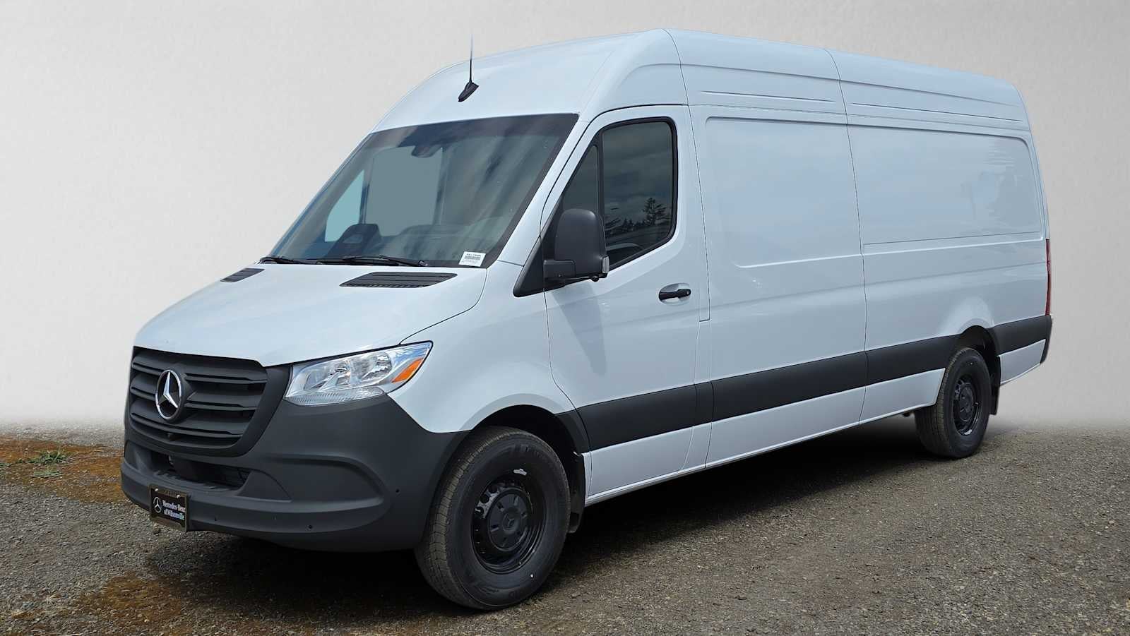 2026 Mercedes-Benz Sprinter Cargo 2500 High Roof I4 Diesel 170 RWD