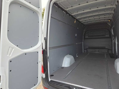 2026 Mercedes-Benz Sprinter Cargo 2500 High Roof I4 Diesel 170 RWD