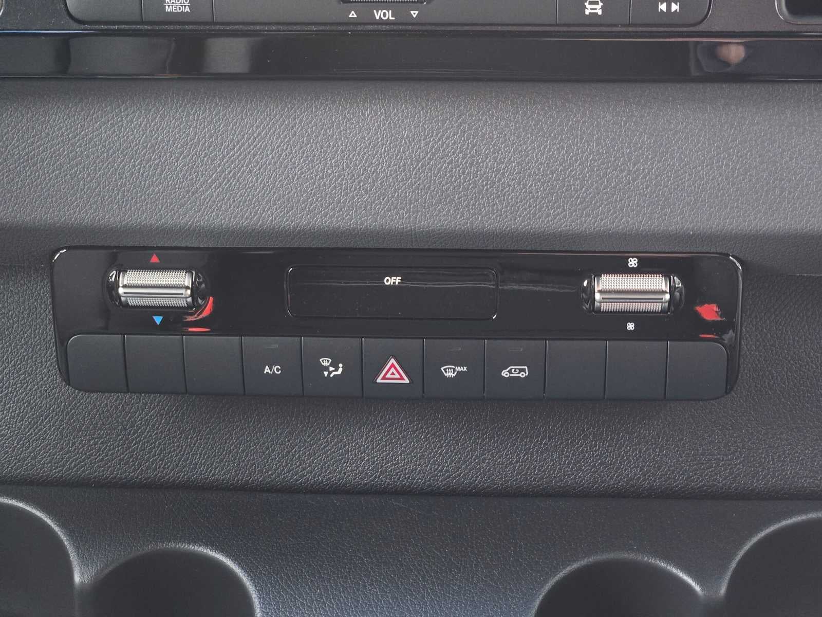 2026 Mercedes-Benz Sprinter Cargo 2500 High Roof I4 Diesel 170 RWD