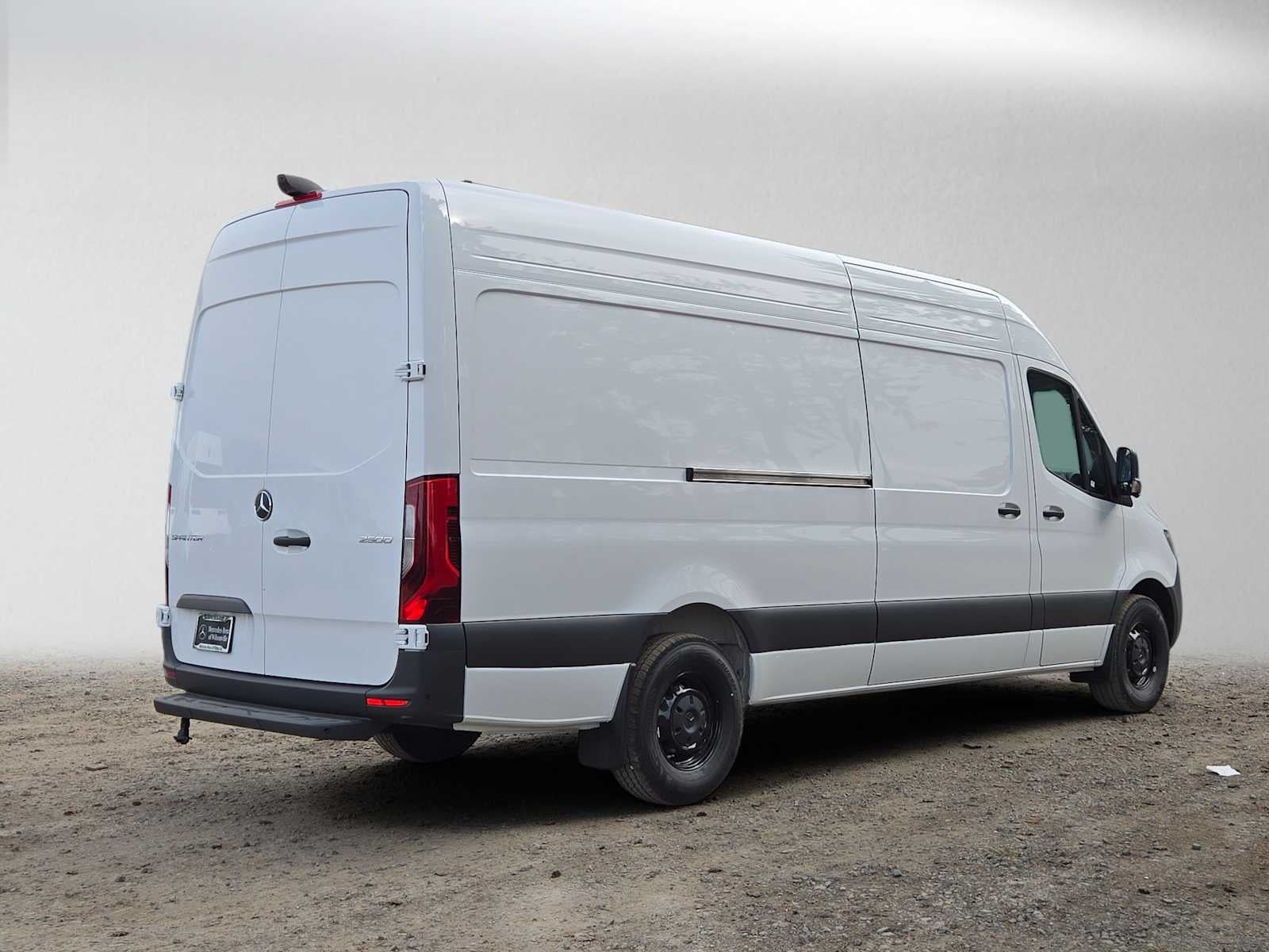 2026 Mercedes-Benz Sprinter Cargo 2500 High Roof I4 Diesel 170 RWD