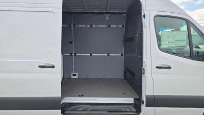 2026 Mercedes-Benz Sprinter 2500 High Roof I4 Diesel 170 RWD