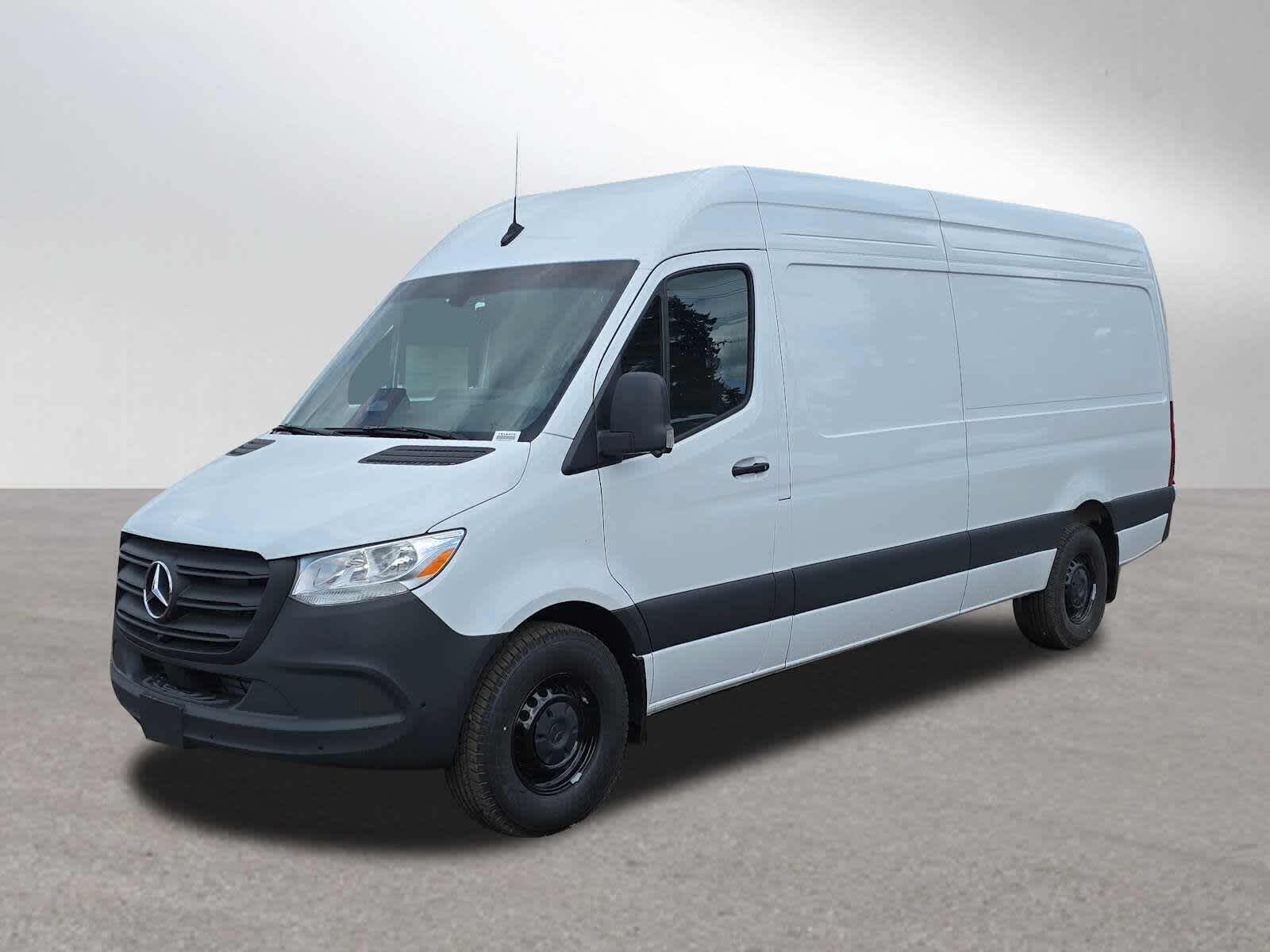2026 Mercedes-Benz Sprinter 2500 High Roof I4 Diesel 170 RWD