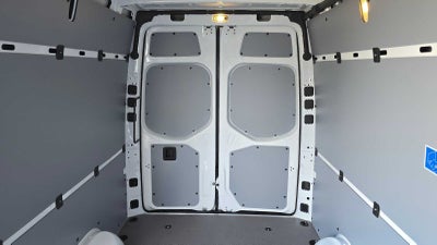 2026 Mercedes-Benz Sprinter 2500 High Roof I4 Diesel 170 RWD