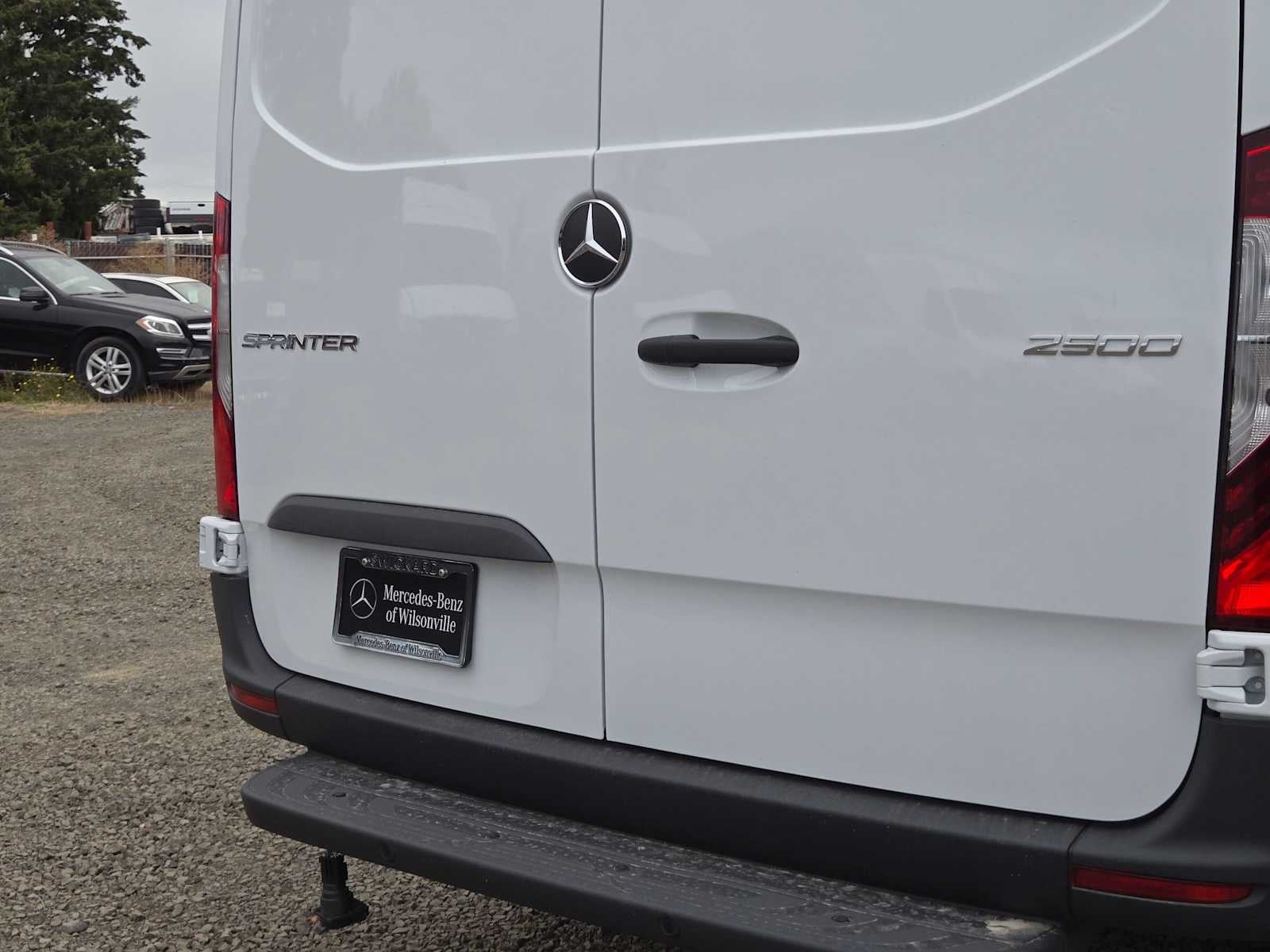 2026 Mercedes-Benz Sprinter Cargo 2500 High Roof I4 Diesel 170 RWD