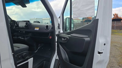 2026 Mercedes-Benz Sprinter 2500 High Roof I4 Diesel 170" RWD