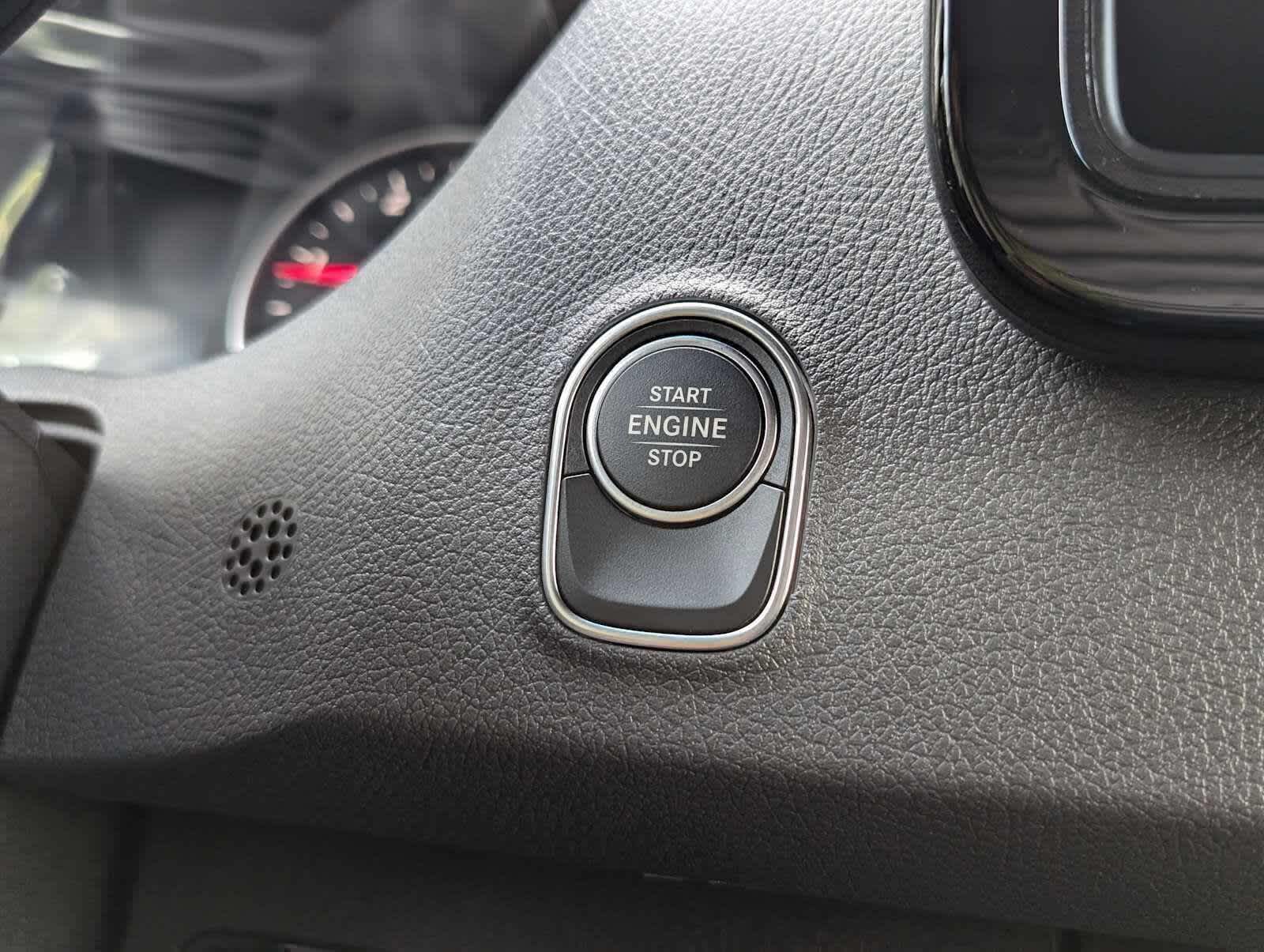 2026 Mercedes-Benz Sprinter 2500 High Roof I4 Diesel 170 RWD