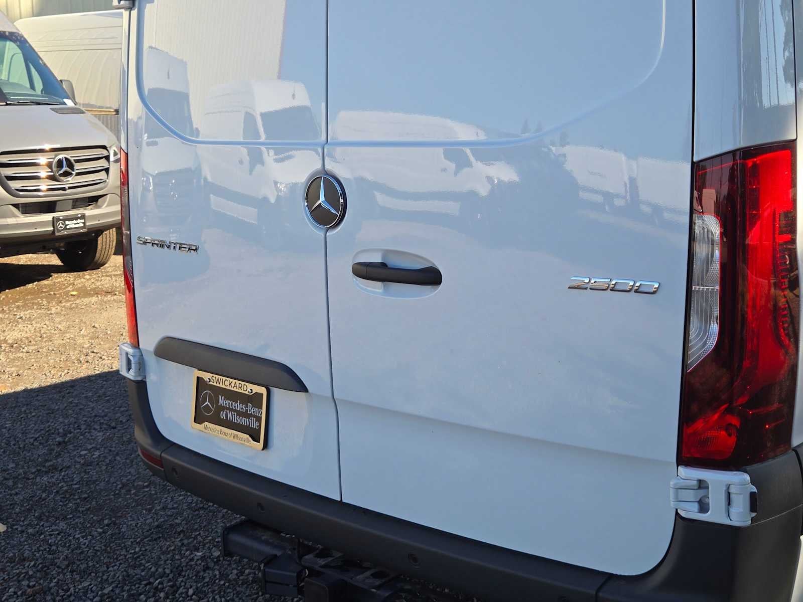 2026 Mercedes-Benz Sprinter Cargo 2500 High Roof I4 Diesel 170 RWD