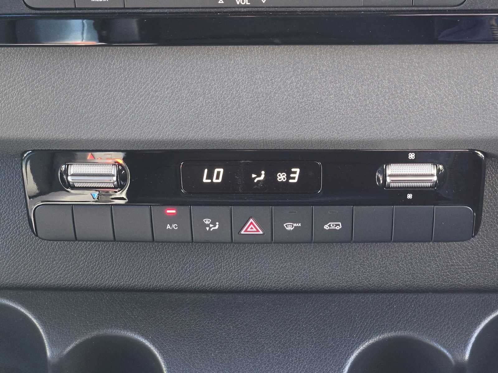 2026 Mercedes-Benz Sprinter Cargo 2500 High Roof I4 Diesel 170 RWD