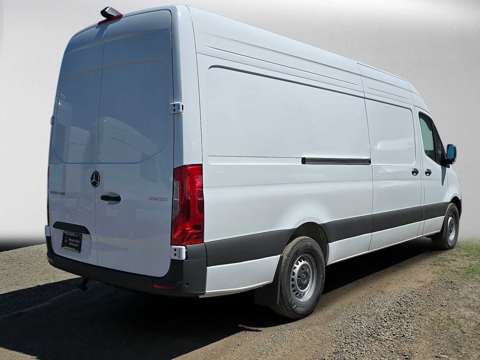 2026 Mercedes-Benz Sprinter Cargo 2500 High Roof I4 Diesel 170 RWD