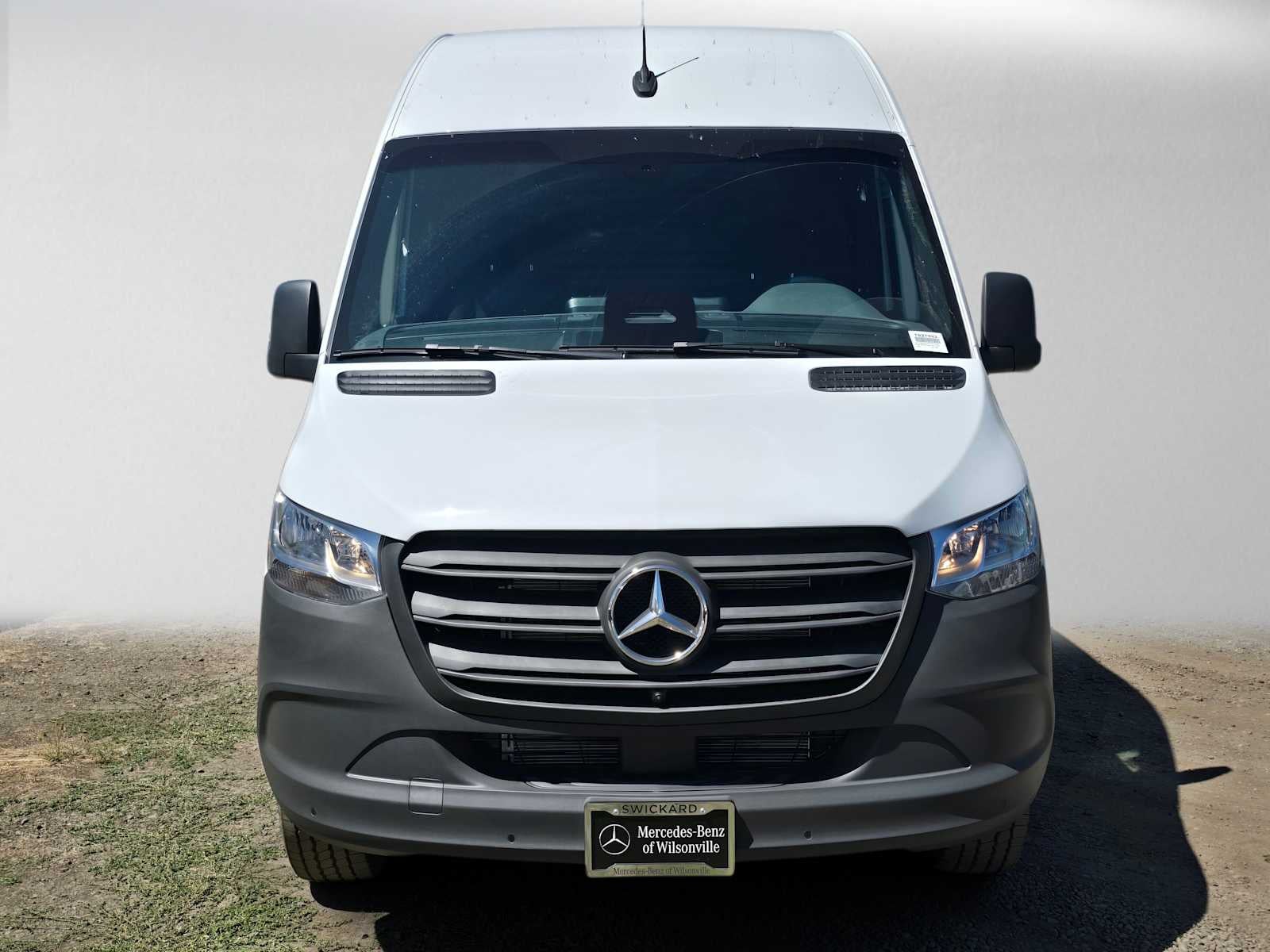 2026 Mercedes-Benz Sprinter Cargo 2500 High Roof I4 Diesel 170 RWD