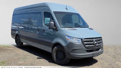 2026 Mercedes-Benz Sprinter 2500 High Roof I4 Diesel 170 RWD
