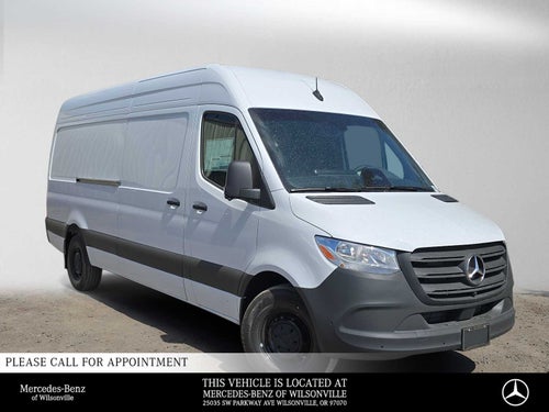 2026 Mercedes-Benz Sprinter 2500 High Roof I4 Diesel 170 RWD
