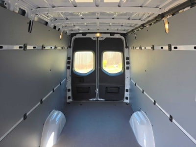 2026 Mercedes-Benz Sprinter 2500 High Roof I4 Diesel 170 RWD
