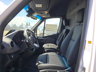 2026 Mercedes-Benz Sprinter 2500 High Roof I4 Diesel 170 RWD