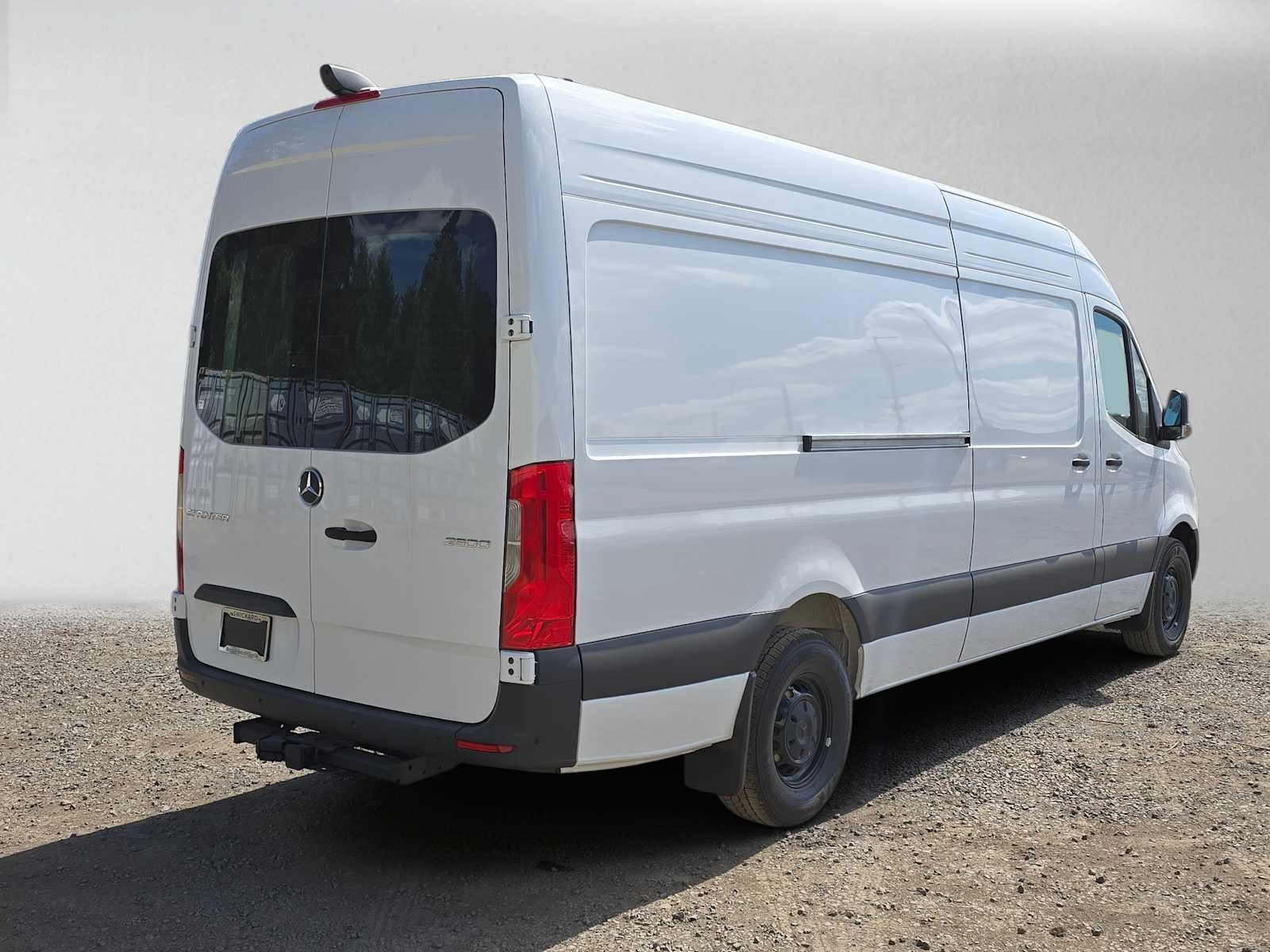 2026 Mercedes-Benz Sprinter 2500 High Roof I4 Diesel 170 RWD