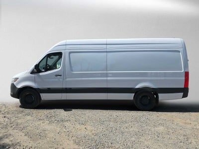 2026 Mercedes-Benz Sprinter 2500 High Roof I4 Diesel 170 RWD