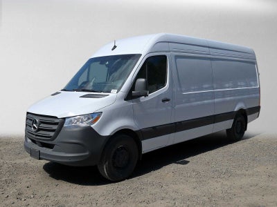 2026 Mercedes-Benz Sprinter 2500 High Roof I4 Diesel 170 RWD