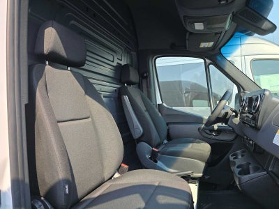 2026 Mercedes-Benz Sprinter Cargo 2500 High Roof I4 Diesel 170 RWD
