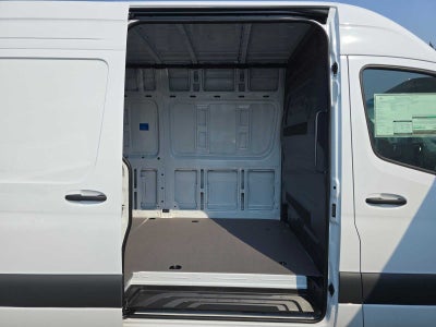 2026 Mercedes-Benz Sprinter Cargo 2500 High Roof I4 Diesel 170 RWD