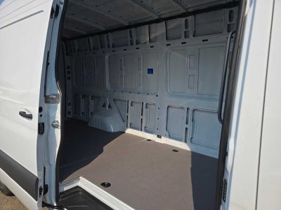 2026 Mercedes-Benz Sprinter Cargo 2500 High Roof I4 Diesel 170 RWD