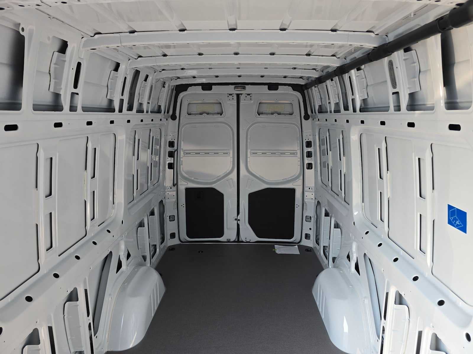 2026 Mercedes-Benz Sprinter Cargo 2500 High Roof I4 Diesel 170 RWD