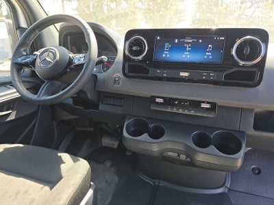 2026 Mercedes-Benz Sprinter Cargo 2500 High Roof I4 Diesel 170 RWD