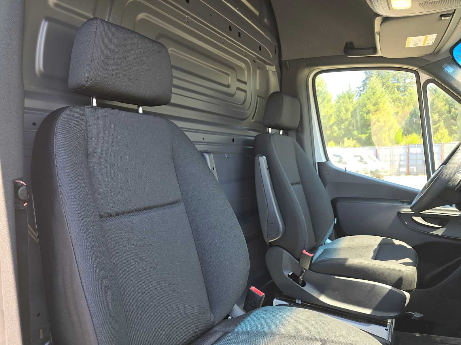 2026 Mercedes-Benz Sprinter Cargo 2500 High Roof I4 Diesel 170 RWD
