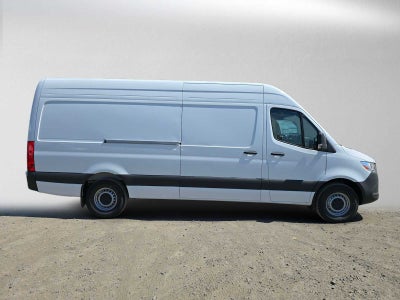 2026 Mercedes-Benz Sprinter Cargo 2500 High Roof I4 Diesel 170 RWD
