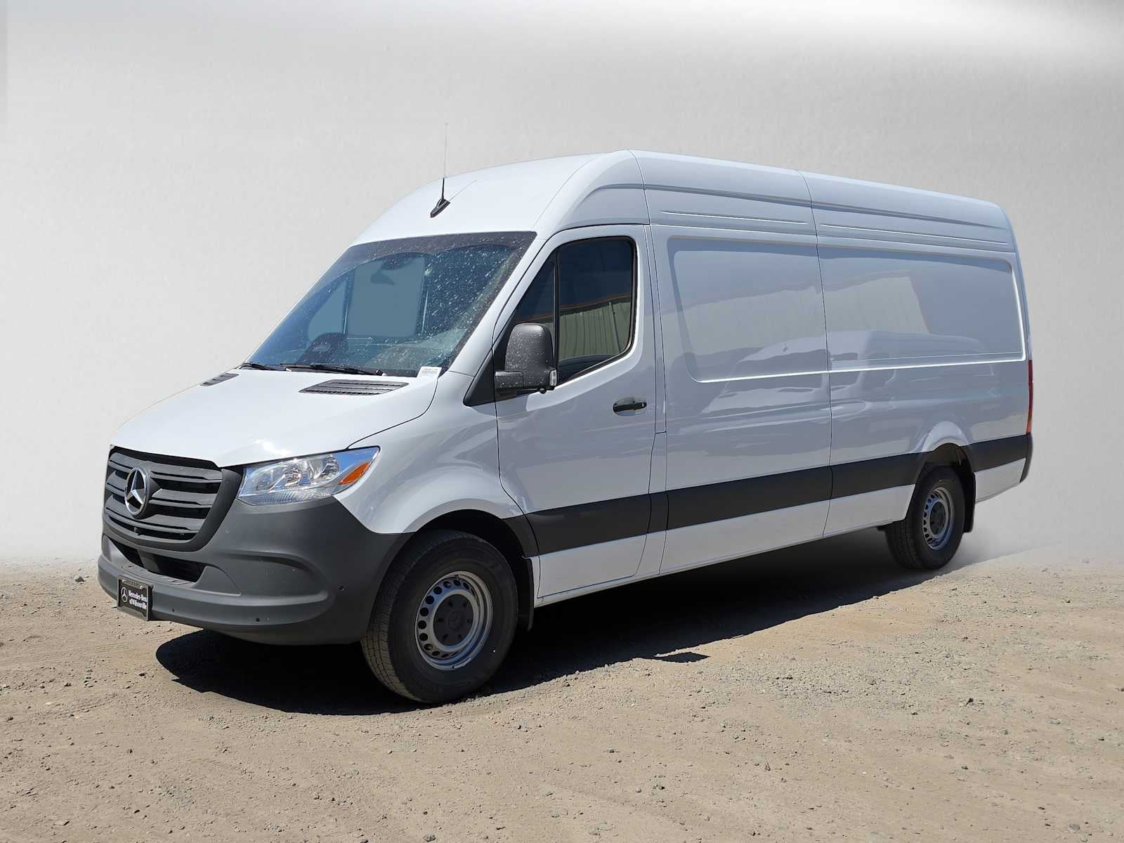 2026 Mercedes-Benz Sprinter Cargo 2500 High Roof I4 Diesel 170 RWD