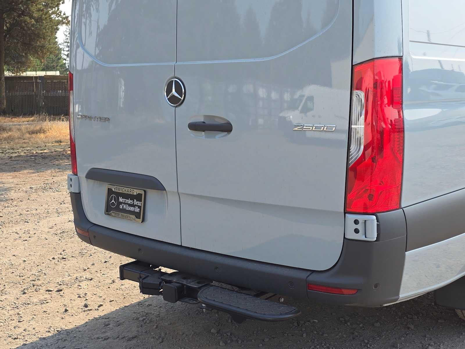 2026 Mercedes-Benz Sprinter Cargo 2500 High Roof I4 Diesel 170 RWD