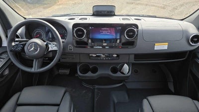 2026 Mercedes-Benz Sprinter 2500 High Roof I4 Diesel 170 RWD