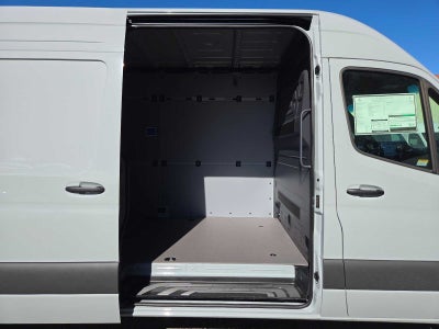 2026 Mercedes-Benz Sprinter Cargo 2500 High Roof I4 Diesel 170 RWD