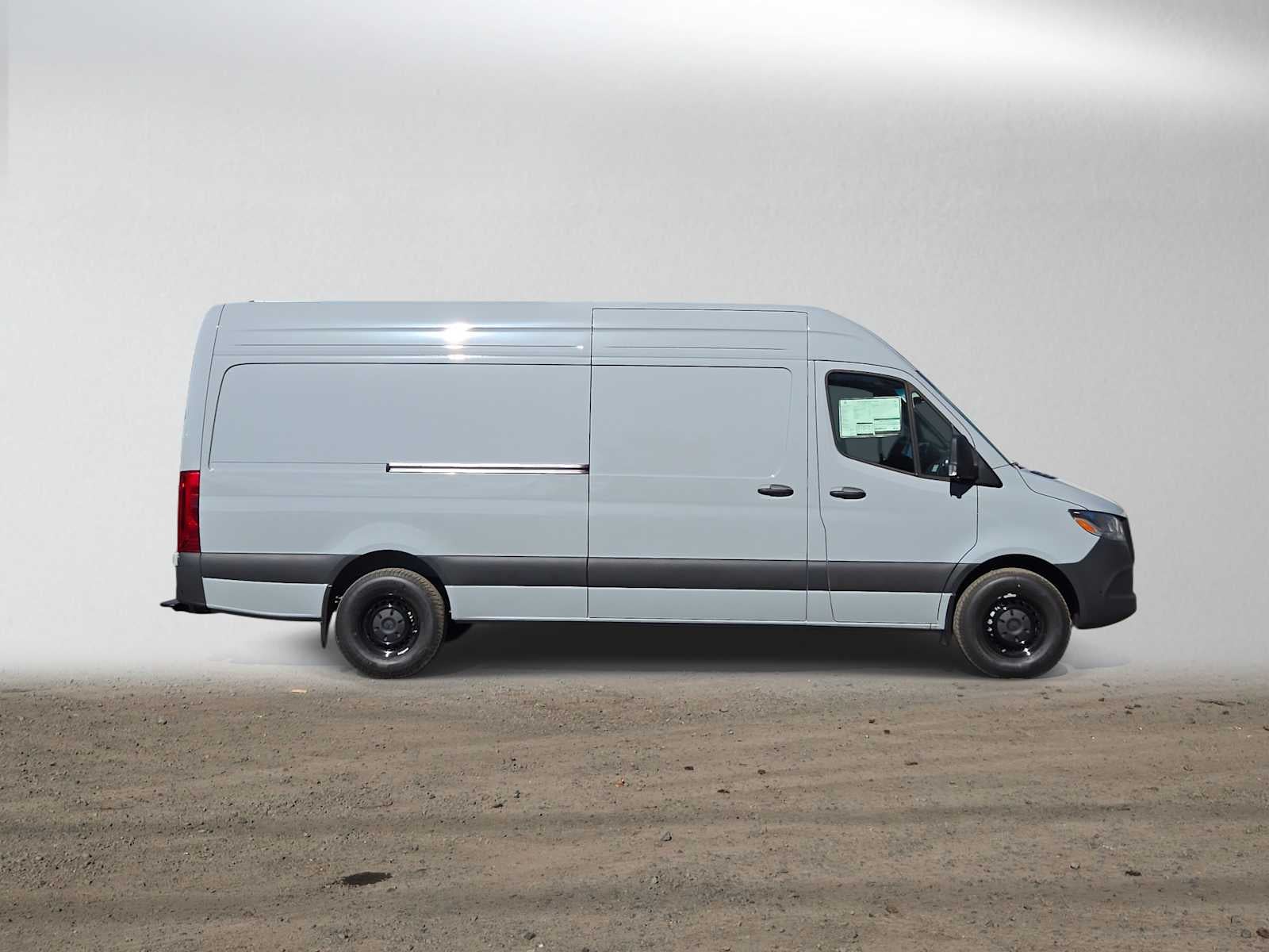 2026 Mercedes-Benz Sprinter Cargo 2500 High Roof I4 Diesel 170 RWD