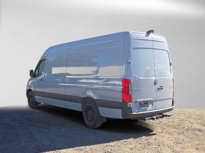 2026 Mercedes-Benz Sprinter Cargo 2500 High Roof I4 Diesel 170 RWD