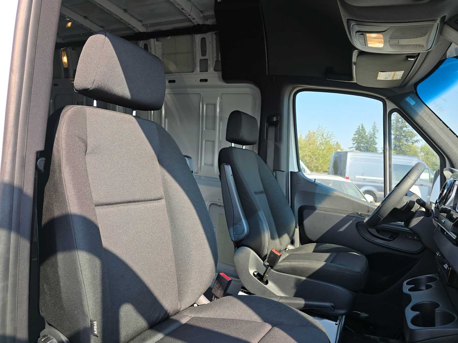 2026 Mercedes-Benz Sprinter Cargo 2500 High Roof I4 Diesel 170 RWD