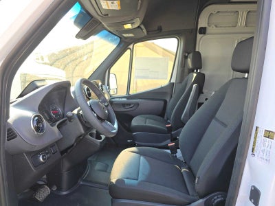 2026 Mercedes-Benz Sprinter Cargo 2500 High Roof I4 Diesel 170 RWD