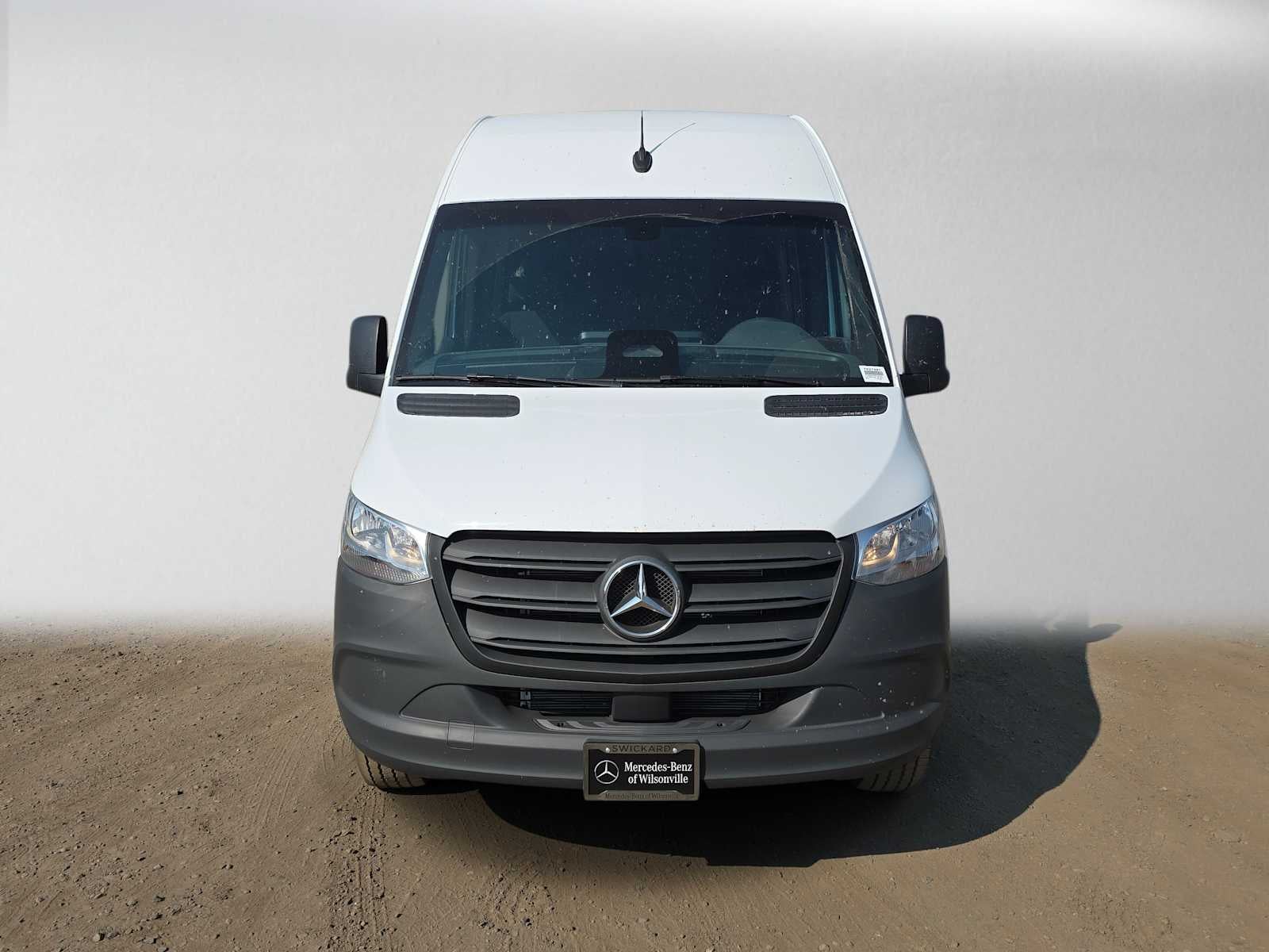 2026 Mercedes-Benz Sprinter Cargo 2500 High Roof I4 Diesel 170 RWD