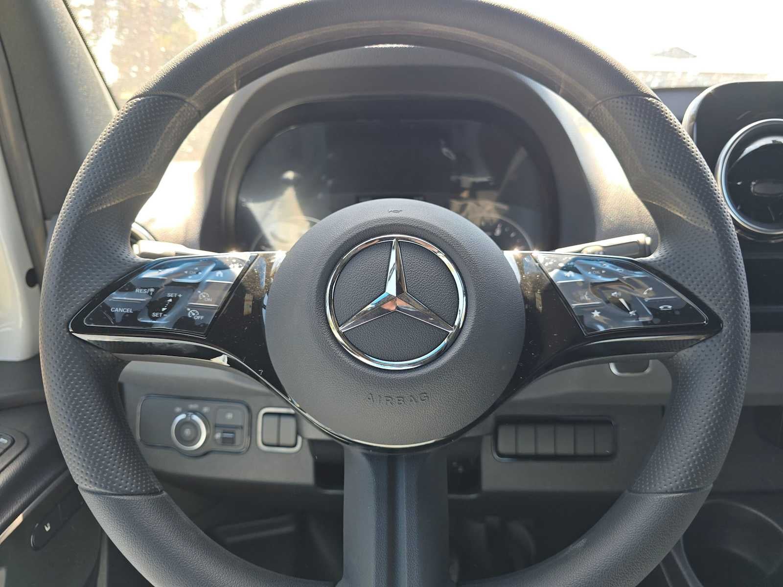 2026 Mercedes-Benz Sprinter 2500 High Roof I4 Diesel 170 RWD