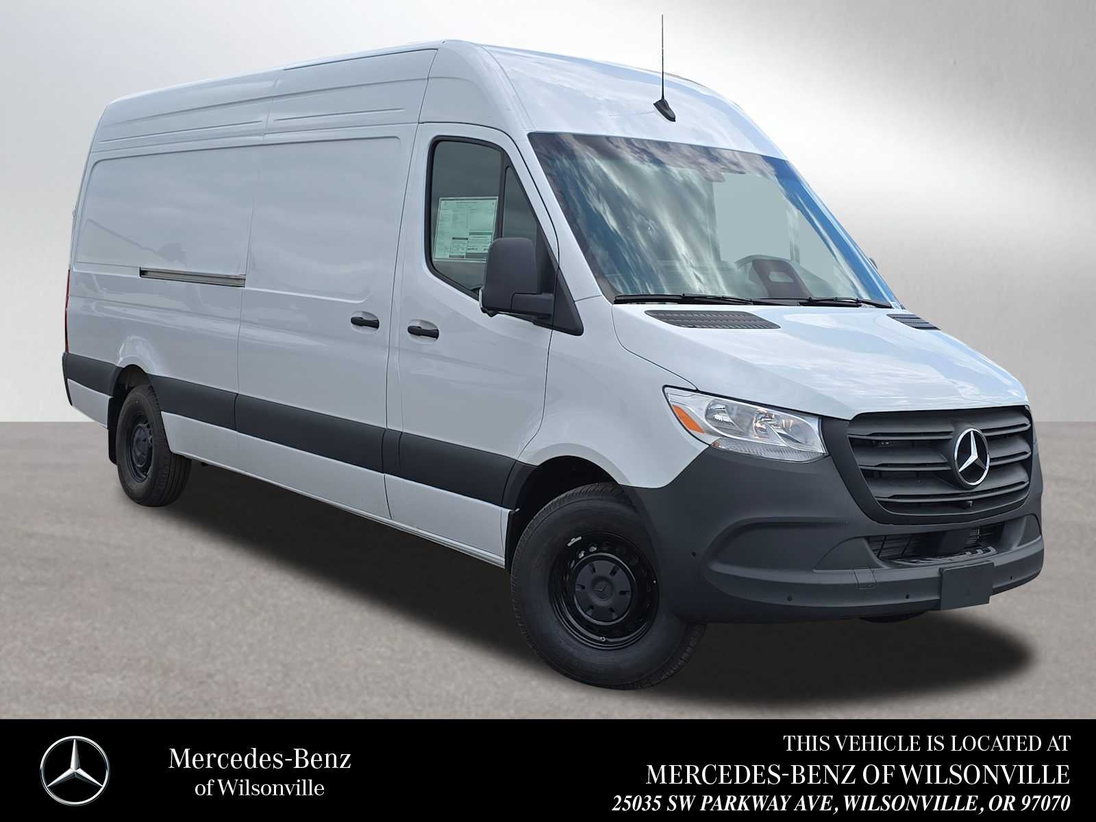 2026 Mercedes-Benz Sprinter 2500 High Roof I4 Diesel 170 RWD