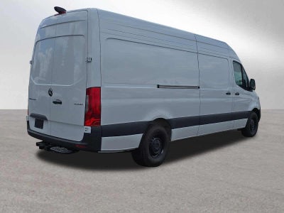2026 Mercedes-Benz Sprinter 2500 High Roof I4 Diesel 170 RWD