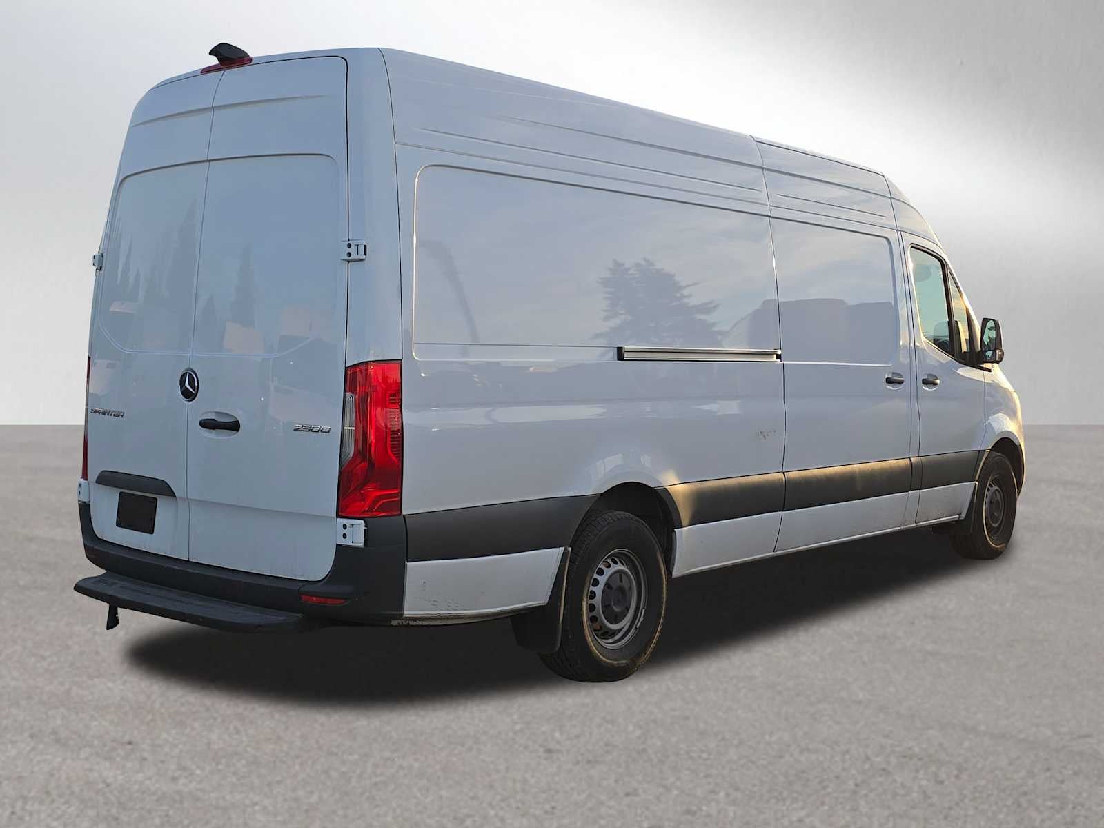 2025 Mercedes-Benz Sprinter Cargo Van 2500 High Roof I4 Diesel 170" RWD