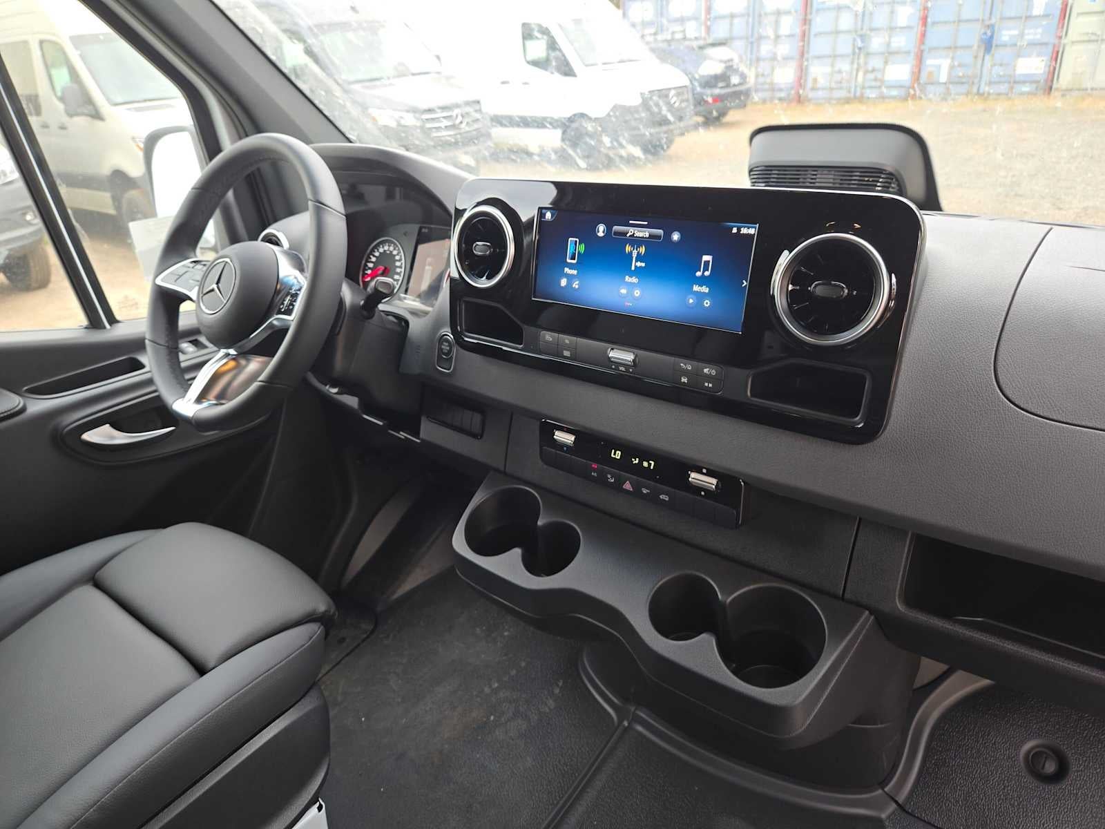 2026 Mercedes-Benz Sprinter Cargo 2500 High Roof I4 Diesel 170 RWD