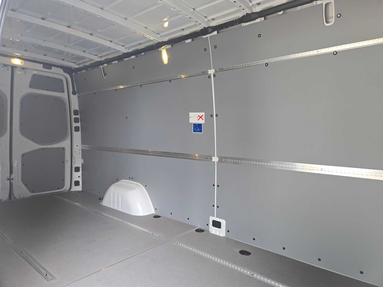 2026 Mercedes-Benz Sprinter Cargo 2500 High Roof I4 Diesel 170 RWD
